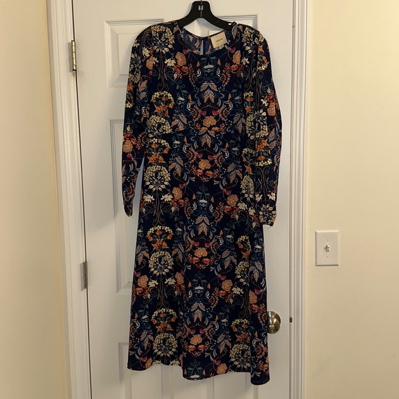 Navy Blue Floral Print Dress from Lulu - Picture 4 of 11